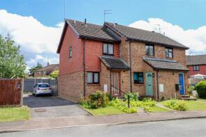 17, Shandys Close, Horsham RH12 1TY