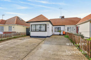 3, Blenheim Park Close, Leigh-on-sea SS9 4AR