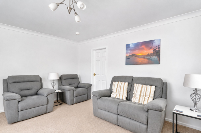 3 bed Detached for sale Image 6