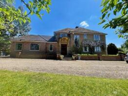 White Gates, Cokes Farm Lane, Little Chalfont HP8 4TU