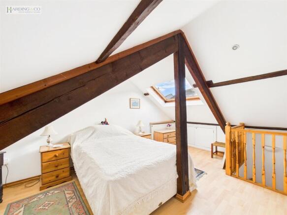 Bedroom 3 (2).jpg