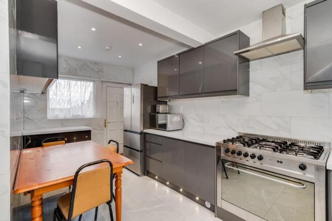 KITCHEN/DINER AND LIVING ROOM