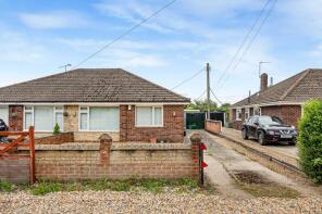 2, Avon Way, Padworth, Reading RG7 5HS