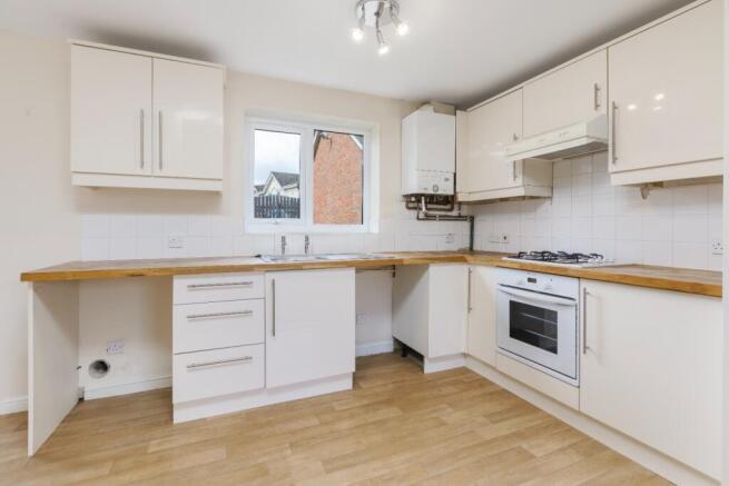 3 bed Detached for sale Image 6