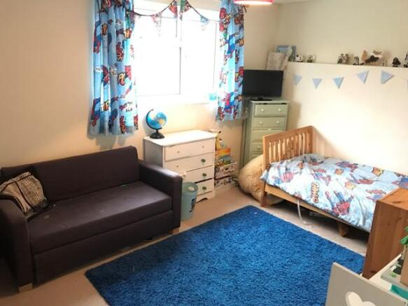 Photo 6
