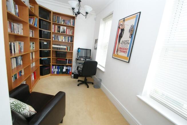 Photo 4