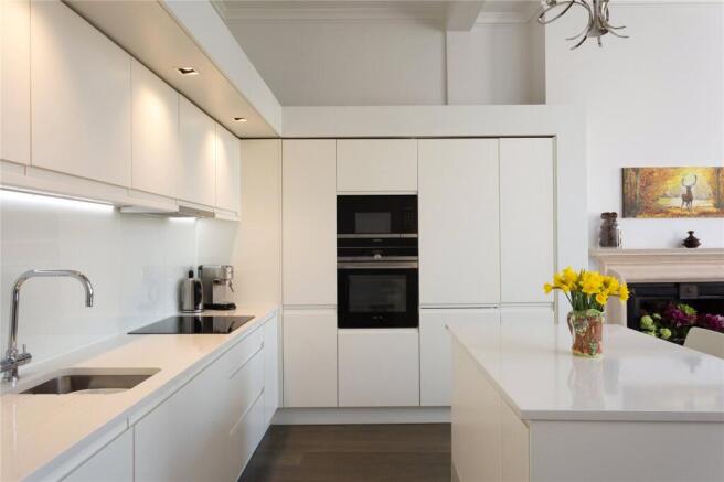2 bed Apartment for sale Image 7