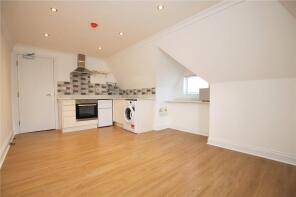 Flat 5, 71a, Hamilton Road, Reading RG1 5RA