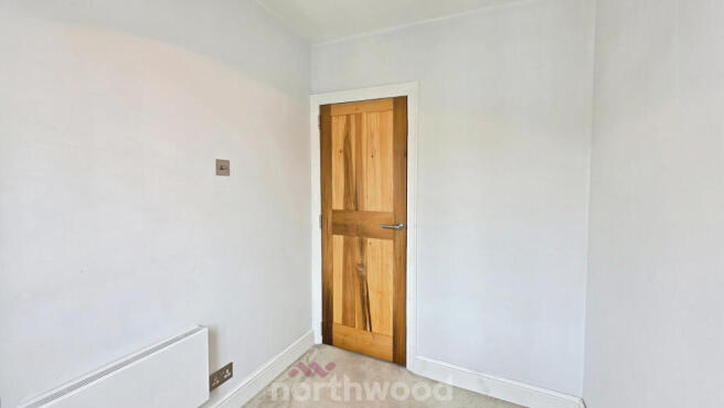 3 bed Terraced for sale Image 10