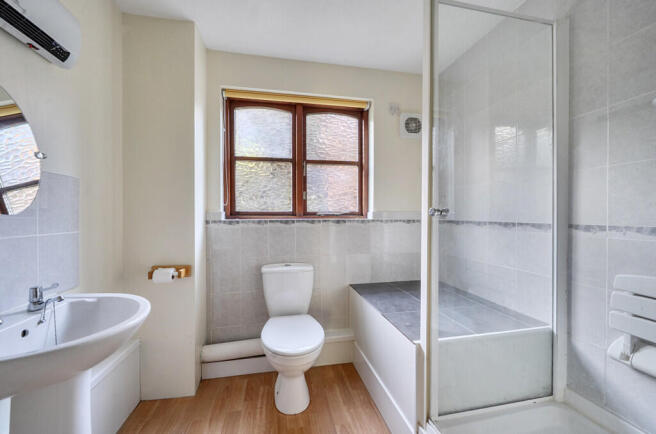St. Annes Court, Maidstone, Kent, ME16 0UQ photo 4