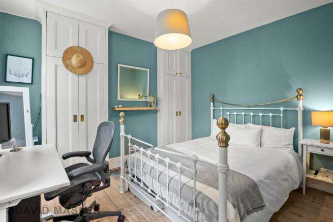 Bedroom (2).jpg