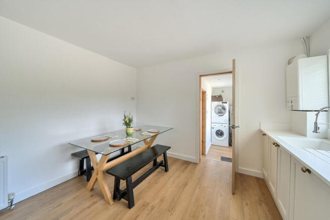3 bed Detached Bungalow for sale Image 4
