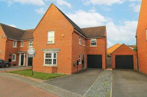 18, Wellington Drive, Finningley, Doncaster DN9 3FD