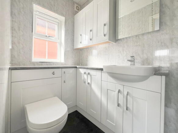 3 bed Detached for sale Image 12