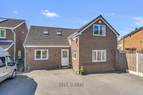 Partridge Close, Shrewsbury, SY1 - Recently built on a generous plot