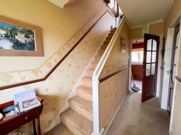 3 bed Semi-Detached for sale Image 6