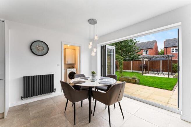 Bi-Folds