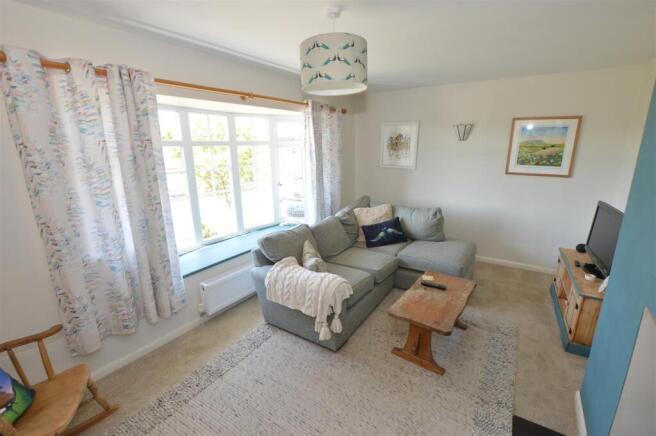 2 bed Detached to rent Image 7