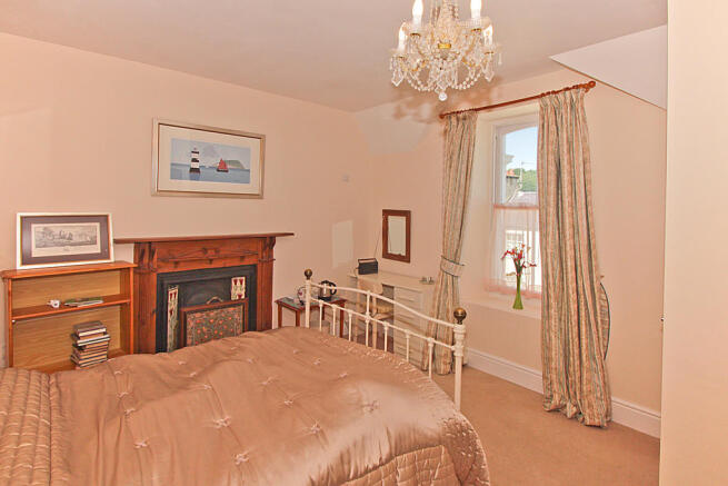 Bed 4