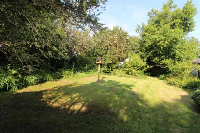 Garden new 2.JPG