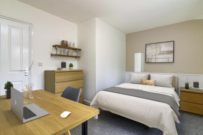 6 Double Bedrooms