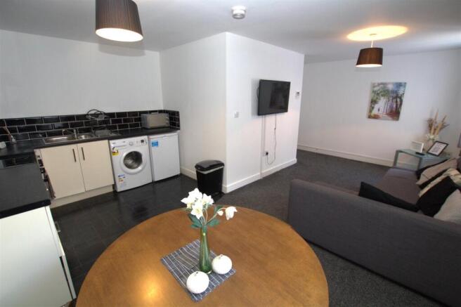 open plan reception .jpg