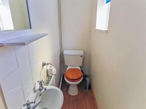 Cloakroom.JPG