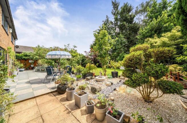 2 Sutton Acre