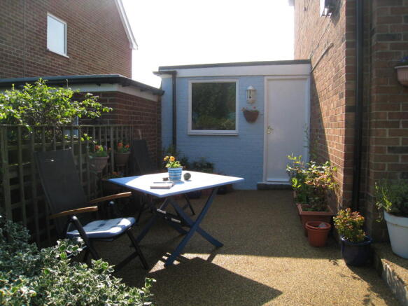 Photo 8