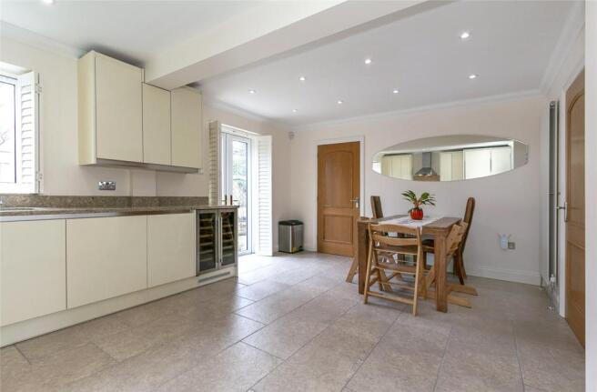 Spacious Kitchen