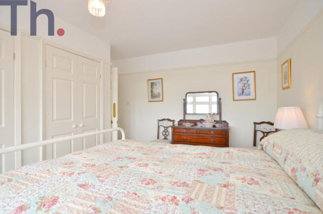 Bedroom 2.JPG