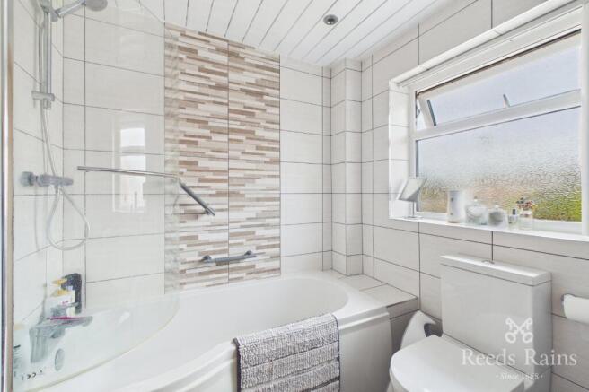 2 bed Semi-Detached for sale Image 10