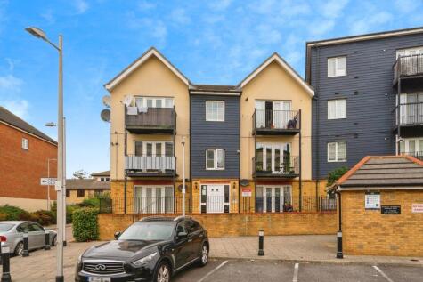 Blackthorn Road, Ilford, IG1