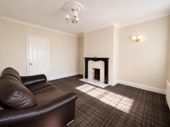 3 bed Terraced for sale Image 2