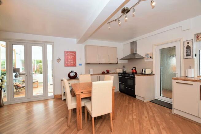 Kitchen / Diner