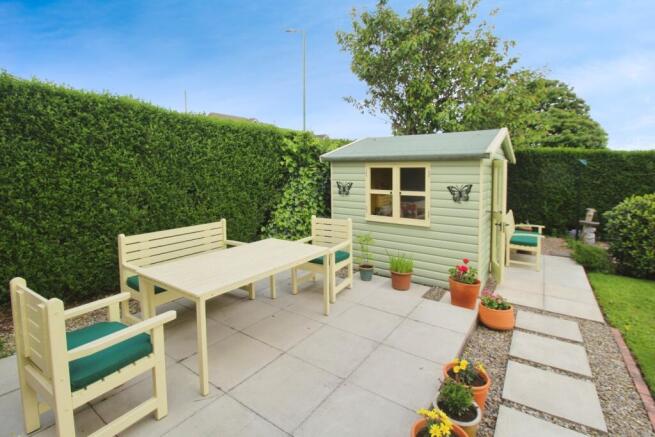 Patio & Summer House