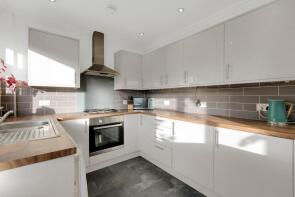 7, Roseberry Way, Crewe CW1 5PZ