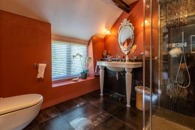 Master En-Suite