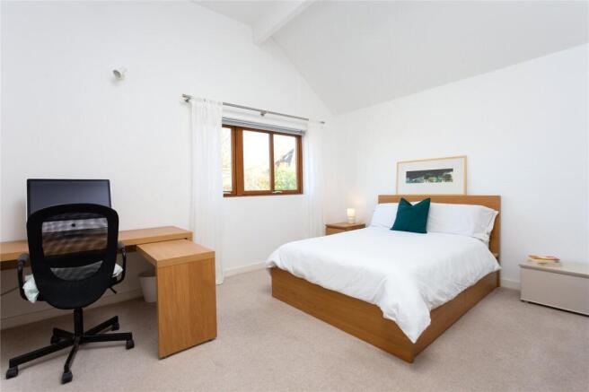 3 bed Detached for sale Image 10