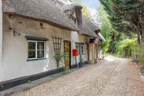 101, Frog End, Royston SG8 6RF