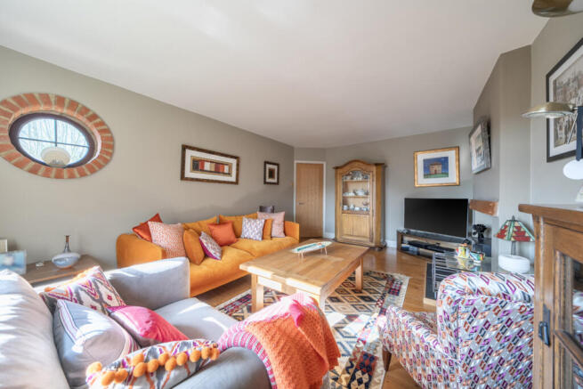 1409169-1-69a9cd9...