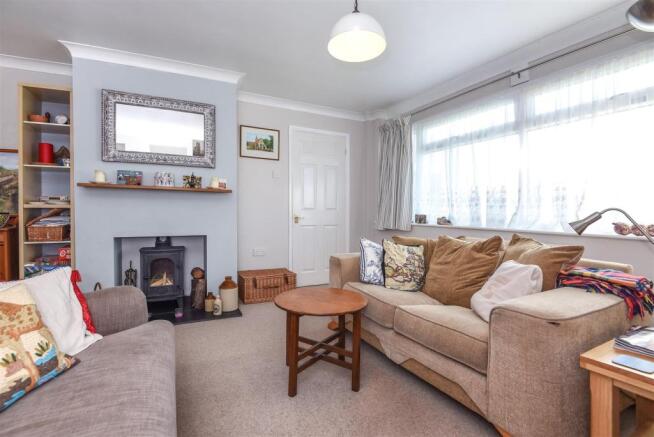 Living Room.jpg