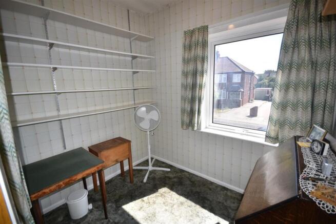 3 bed Semi-Detached for sale Image 10