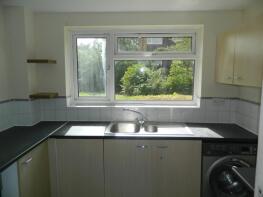 4, Ridgebank, Slough SL1 5BL