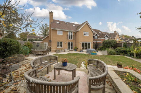 Sevenacres, Welwyn