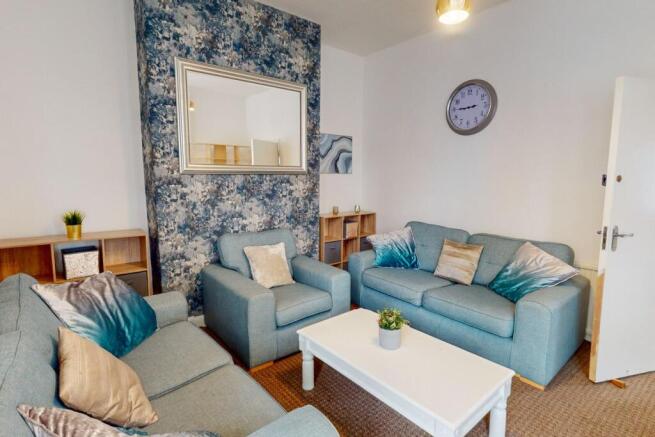 Student Digs - St St