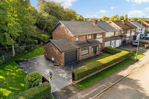Lower Road, Liverpool, L26