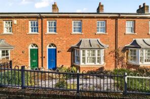 8, Clarendon Court, Marlborough SN8 1EJ