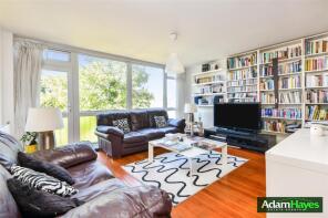 9, Woodside Avenue, North Finchley, London N12 8AN