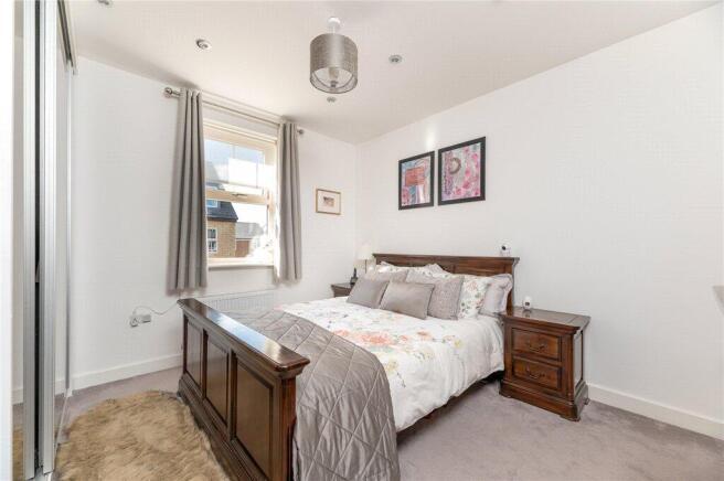 4 bed Detached for sale Image 12